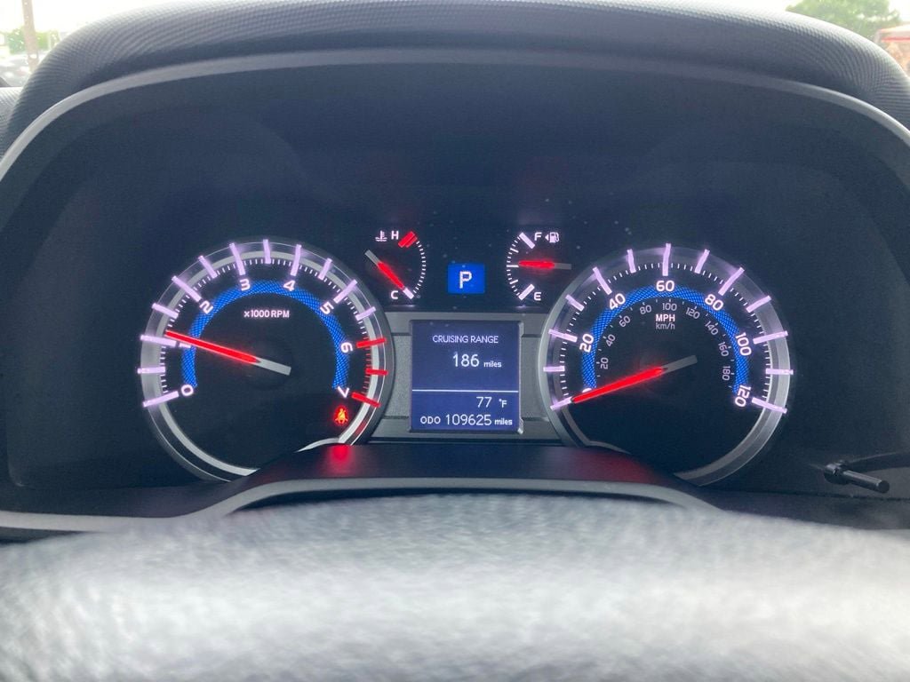 Used 2017 Toyota 4Runner SR5 RWD image 16