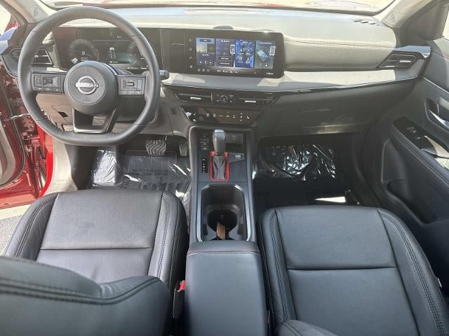 Used 2026 Nissan Kicks SR w/ SR Premium Package AWD/4WD image 18