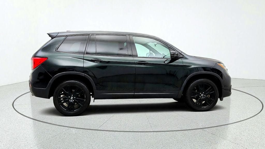 Used 2019 Honda Passport Sport image 4