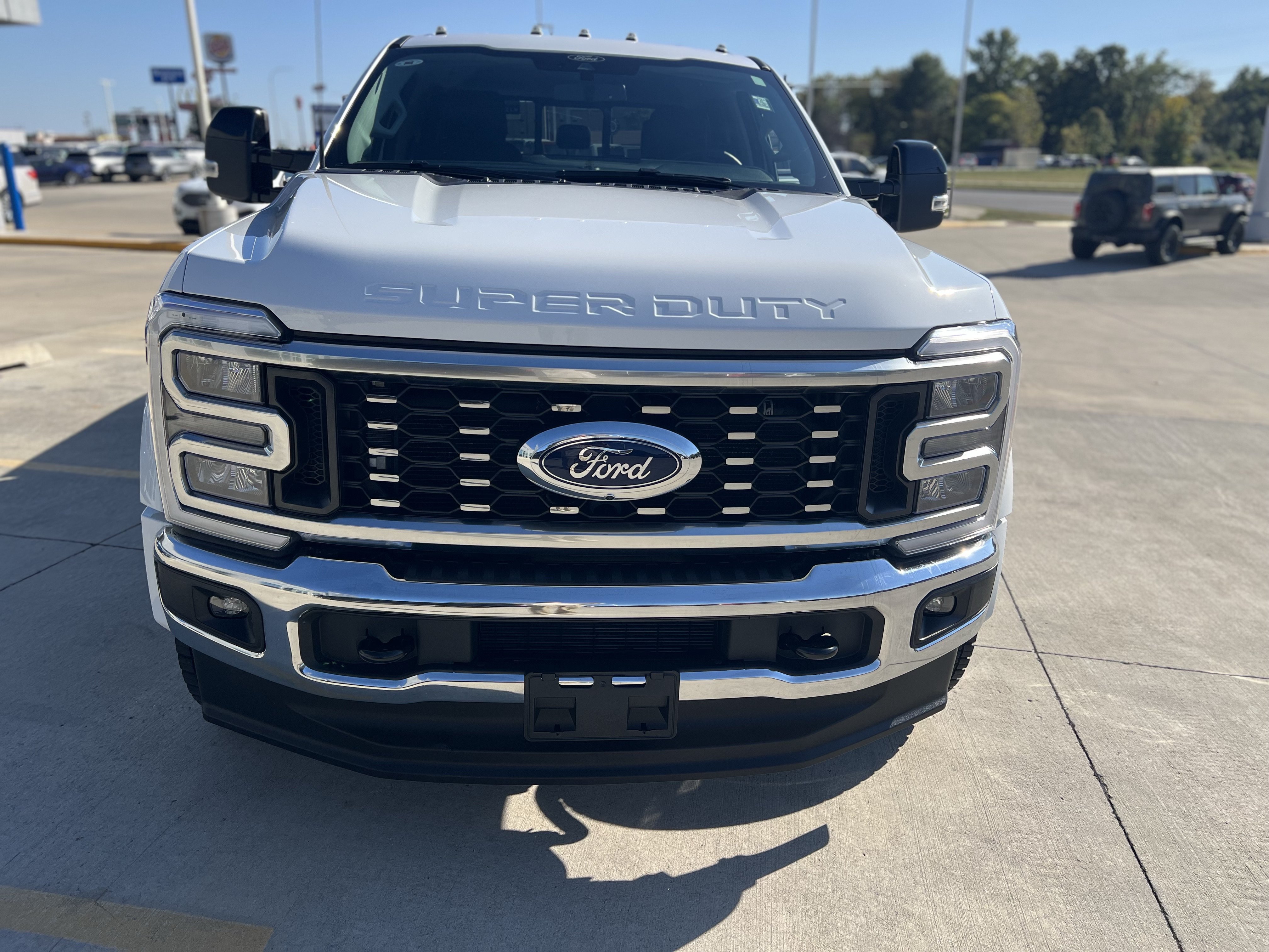 Used 2026 Ford F450 Lariat w/ FX4 Off-Road Package AWD/4WD image 15