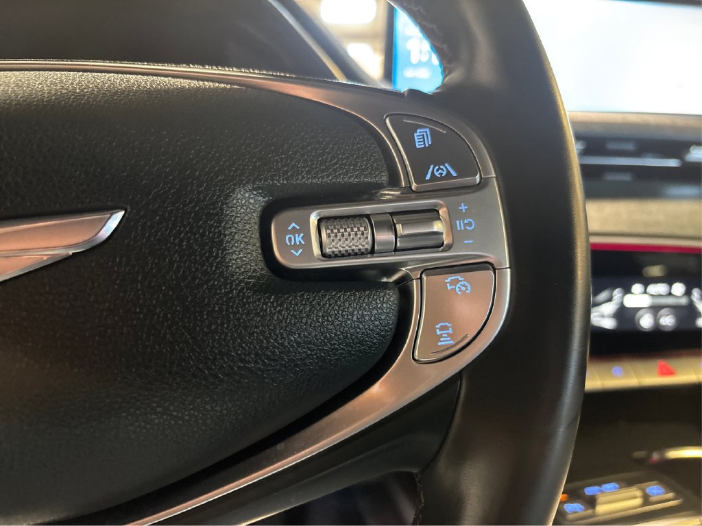 Used 2023 Genesis GV70 2.5T w/ Advanced Package AWD/4WD image 36