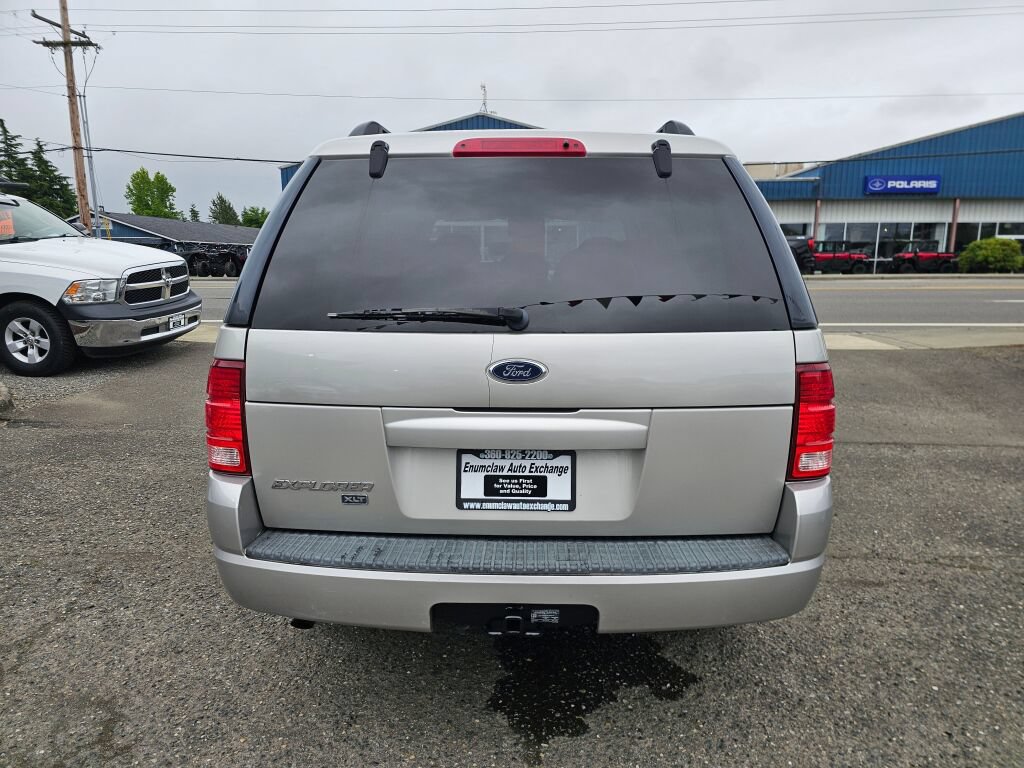 Used 2004 Ford Explorer XLT AWD/4WD image 6