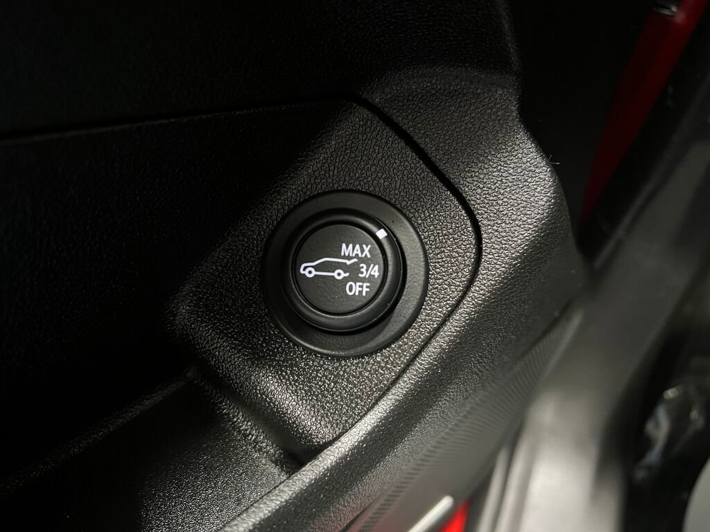 Used 2023 GMC Terrain AT4 w/ Infotainment Package II image 18