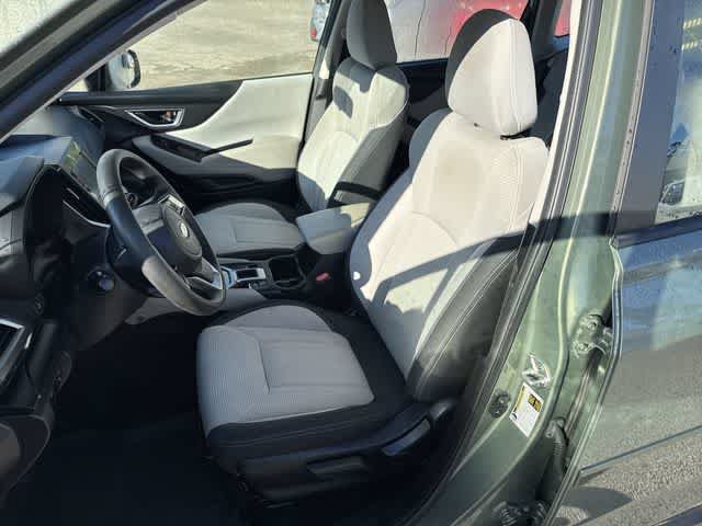 Used 2021 Subaru Forester AWD/4WD image 14