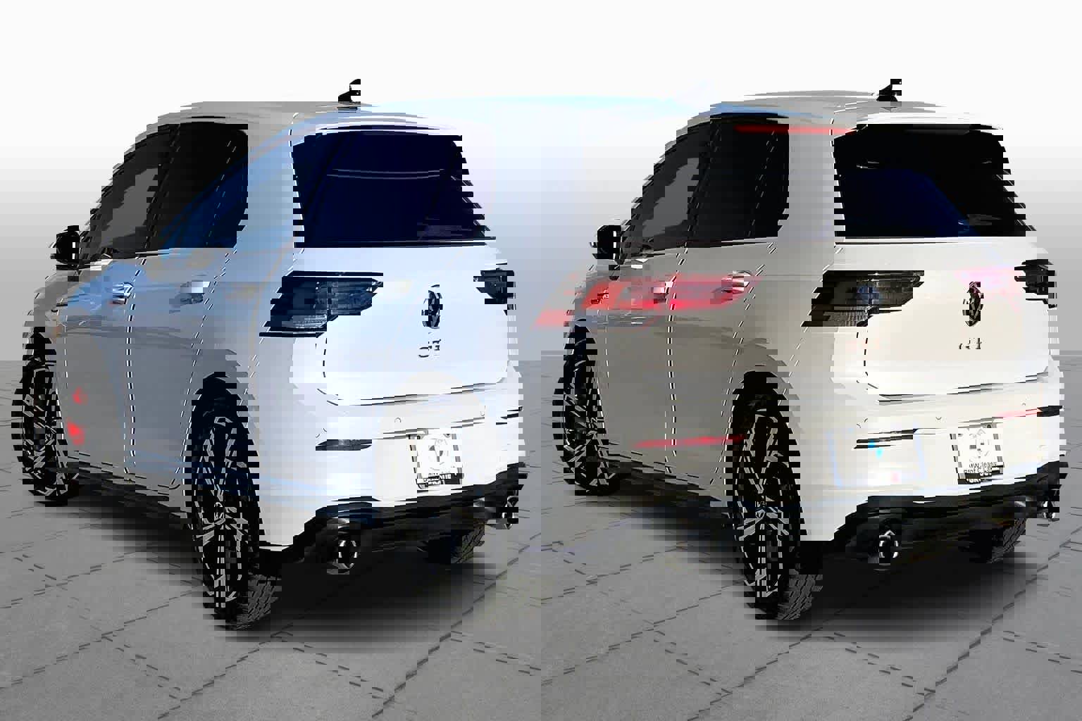 Used 2024 Volkswagen GTI SE image 12