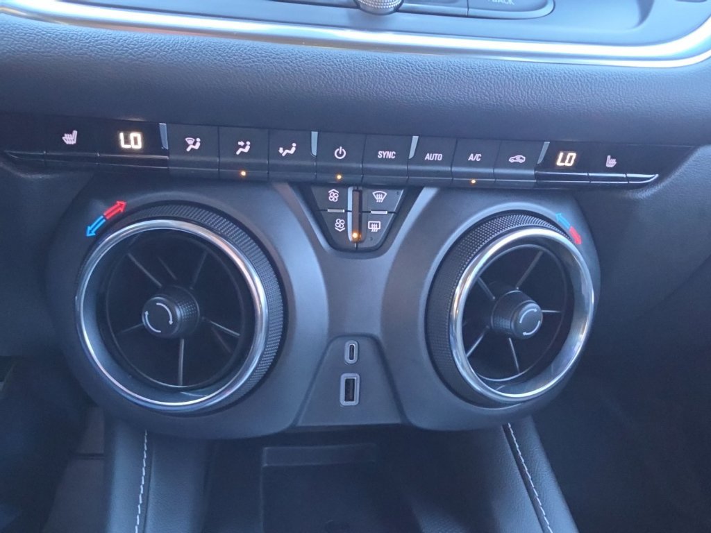 Certified 2023 Chevrolet Blazer LT w/ Convenience Package FWD image 17