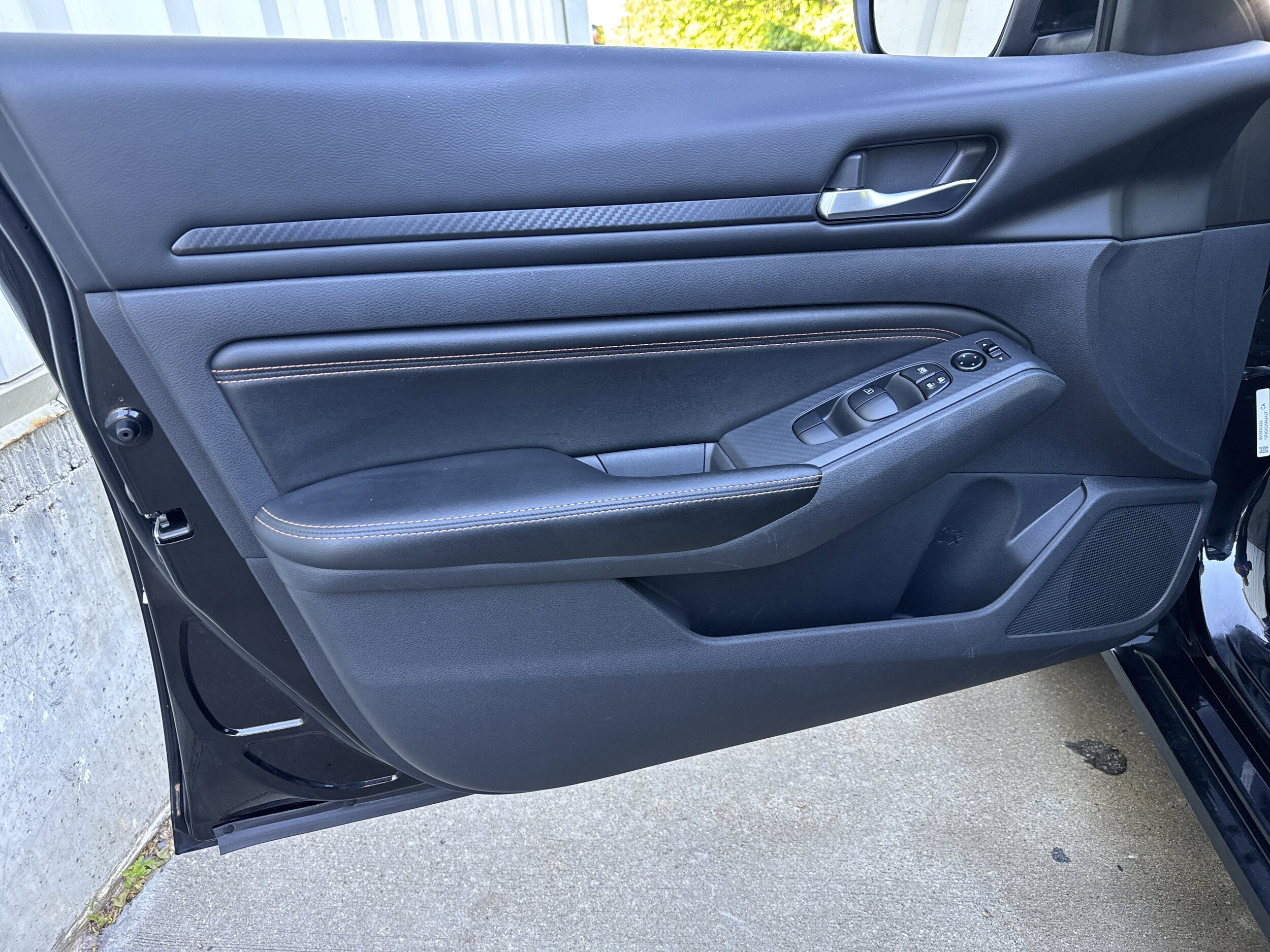 Used 2022 Nissan Altima 2.5 SR FWD image 10