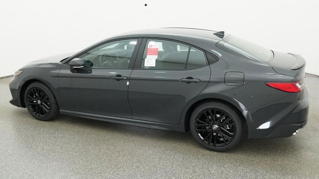 New 2026 Toyota Camry SE image 2