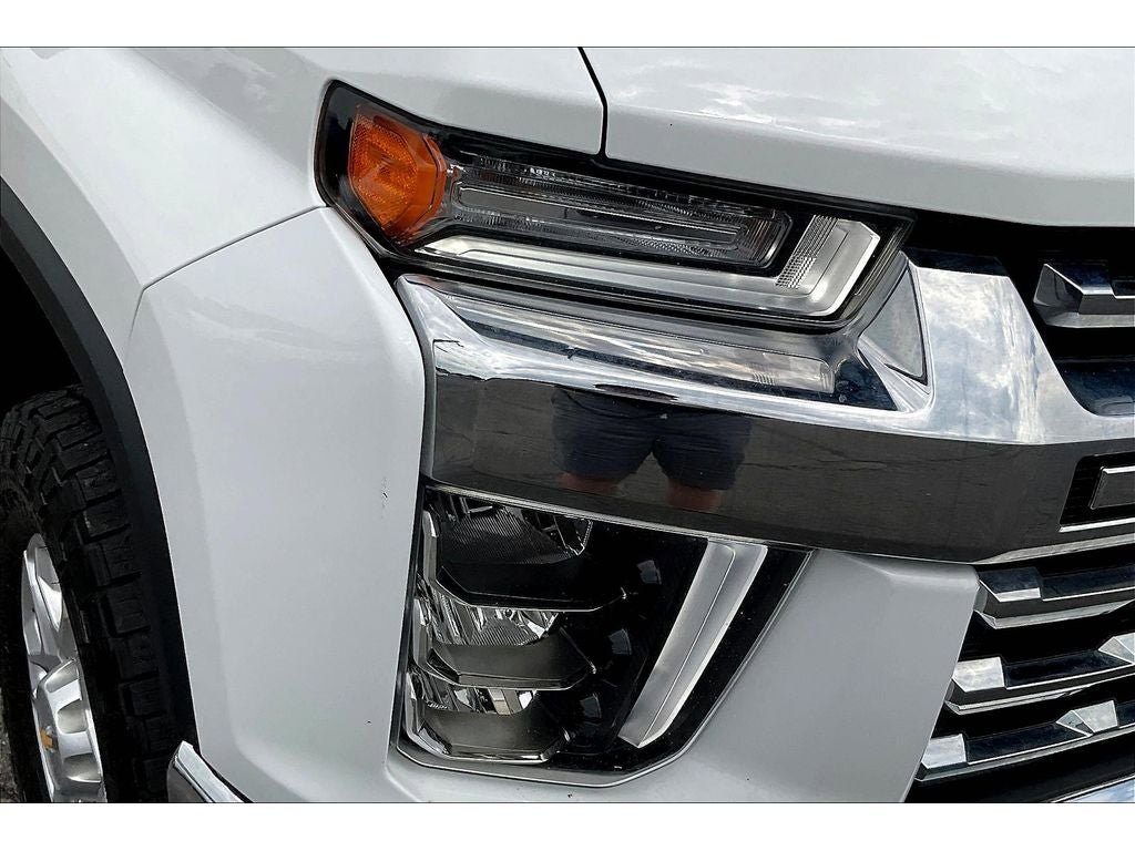 Used 2022 Chevrolet Silverado 2500 LTZ w/ Gooseneck/5TH Wheel Package AWD/4WD image 28