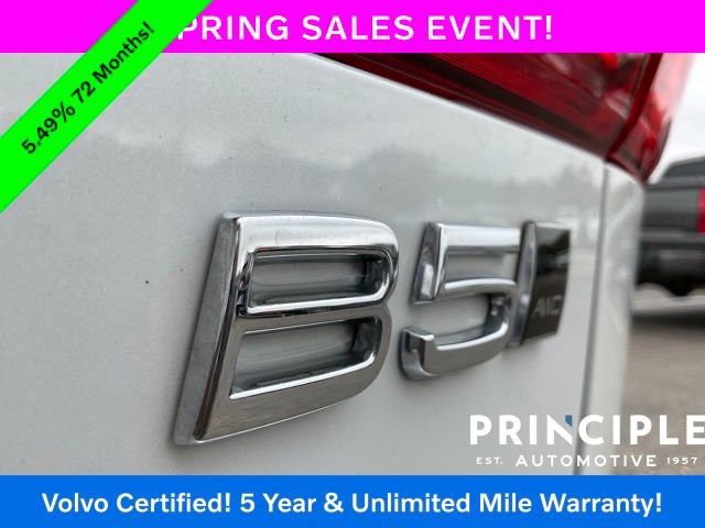 Certified 2025 Volvo XC60 B5 Core image 29