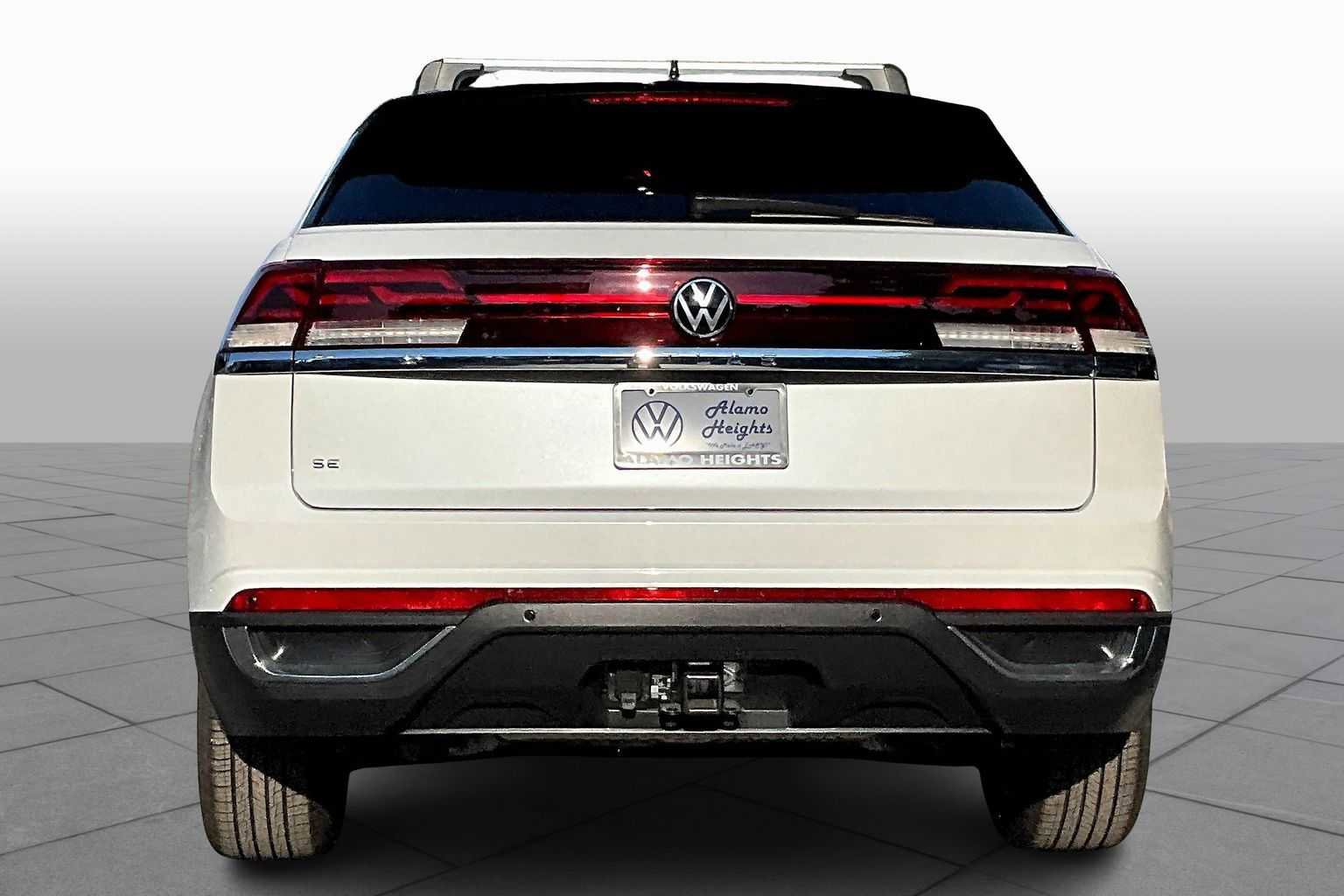 New 2026 Volkswagen Atlas Cross Sport SE image 4