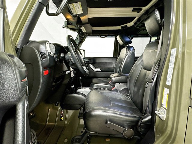 Used 2015 Jeep Wrangler Unlimited Rubicon image 19
