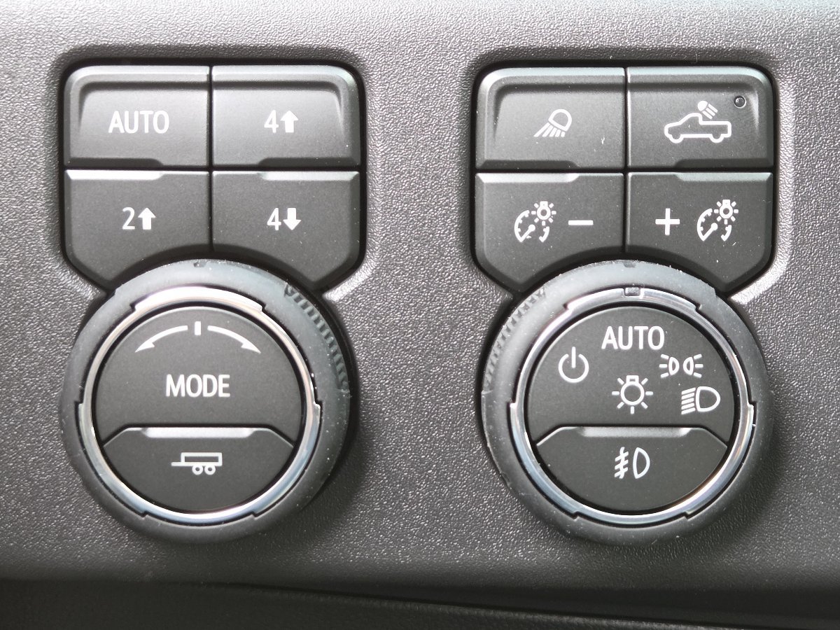 New 2026 Chevrolet Silverado 1500 High Country AWD/4WD image 7