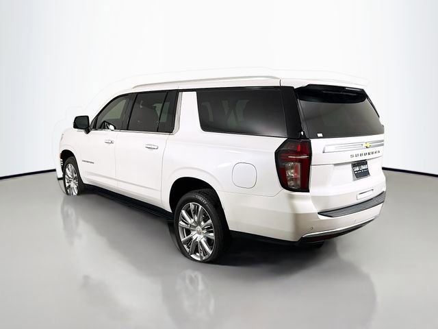 Used 2023 Chevrolet Suburban High Country image 5