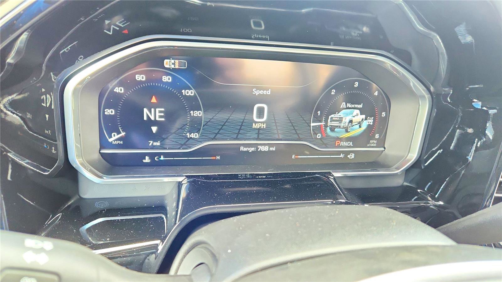 Used 2025 GMC Sierra 2500 SLE image 27