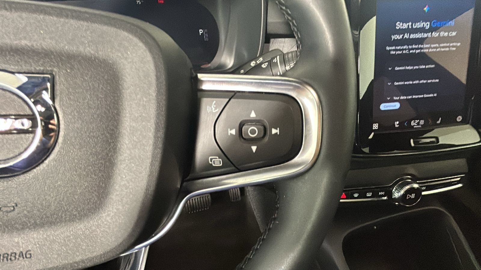 Used 2023 Volvo C40 P8 Recharge Ultimate AWD/4WD image 19