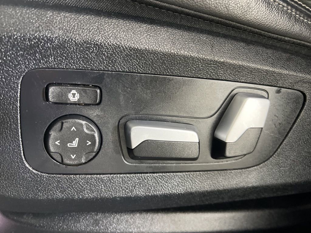 Used 2021 BMW X5 xDrive40i w/ Convenience Package image 3