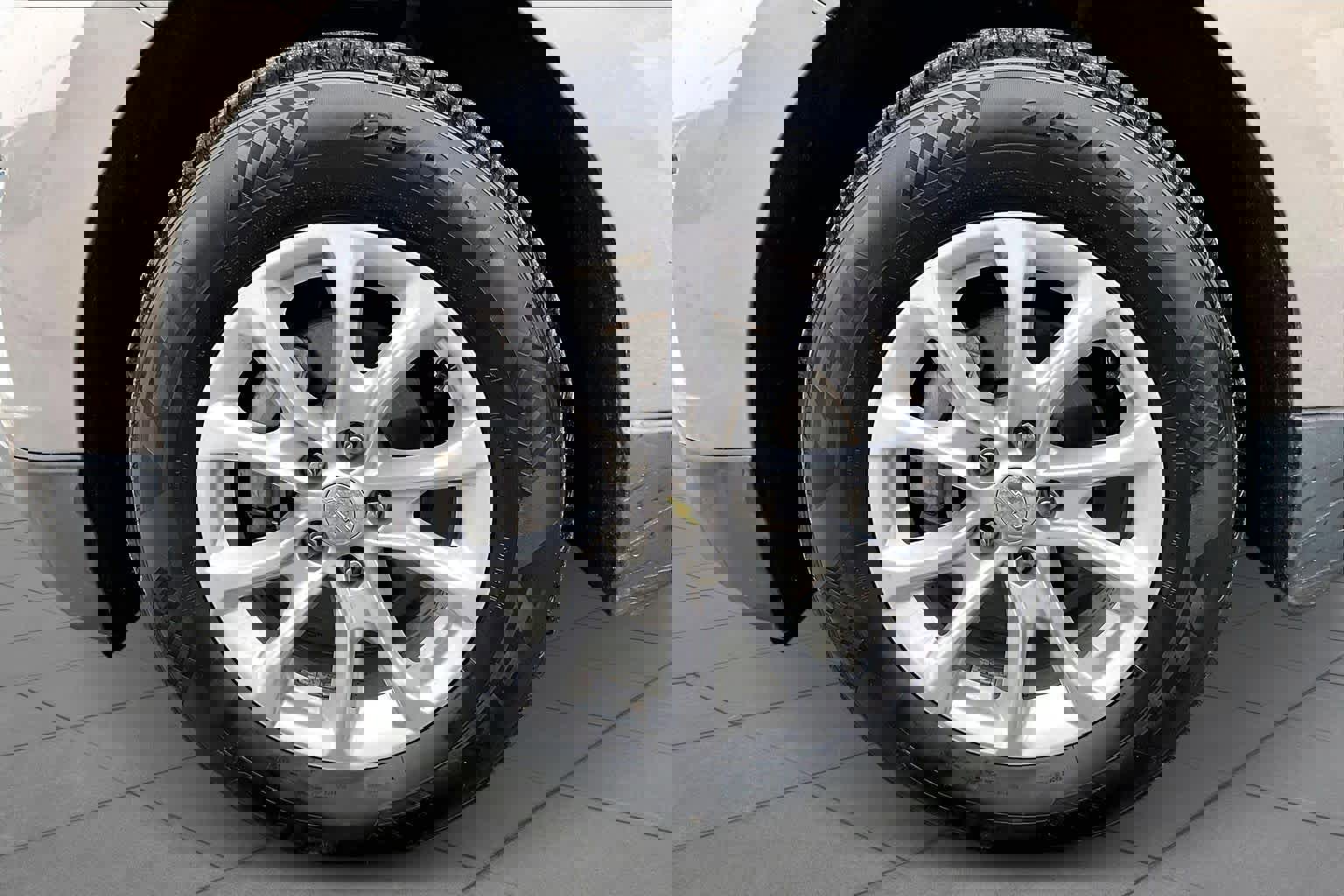 Used 2019 Chevrolet Equinox LT image 11