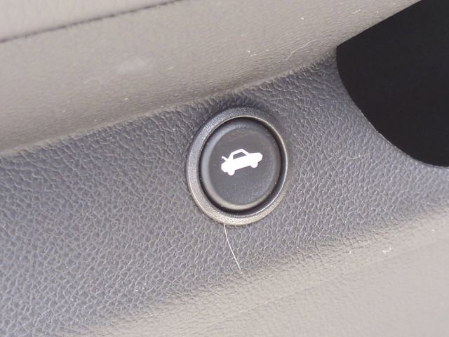 Used 2012 Chevrolet Camaro LS RWD image 15