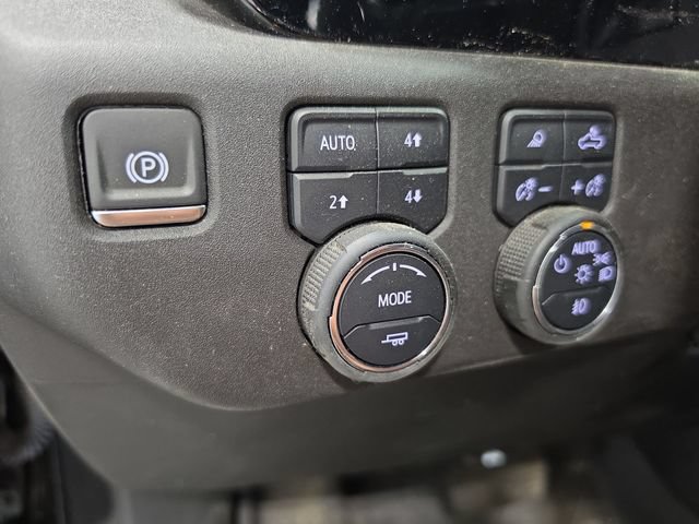 Used 2024 Chevrolet Silverado 1500 High Country w/ High Country Premium Package AWD/4WD image 14