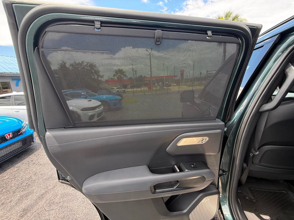 Used 2027 Kia Telluride SX w/ Towing Package FWD image 28
