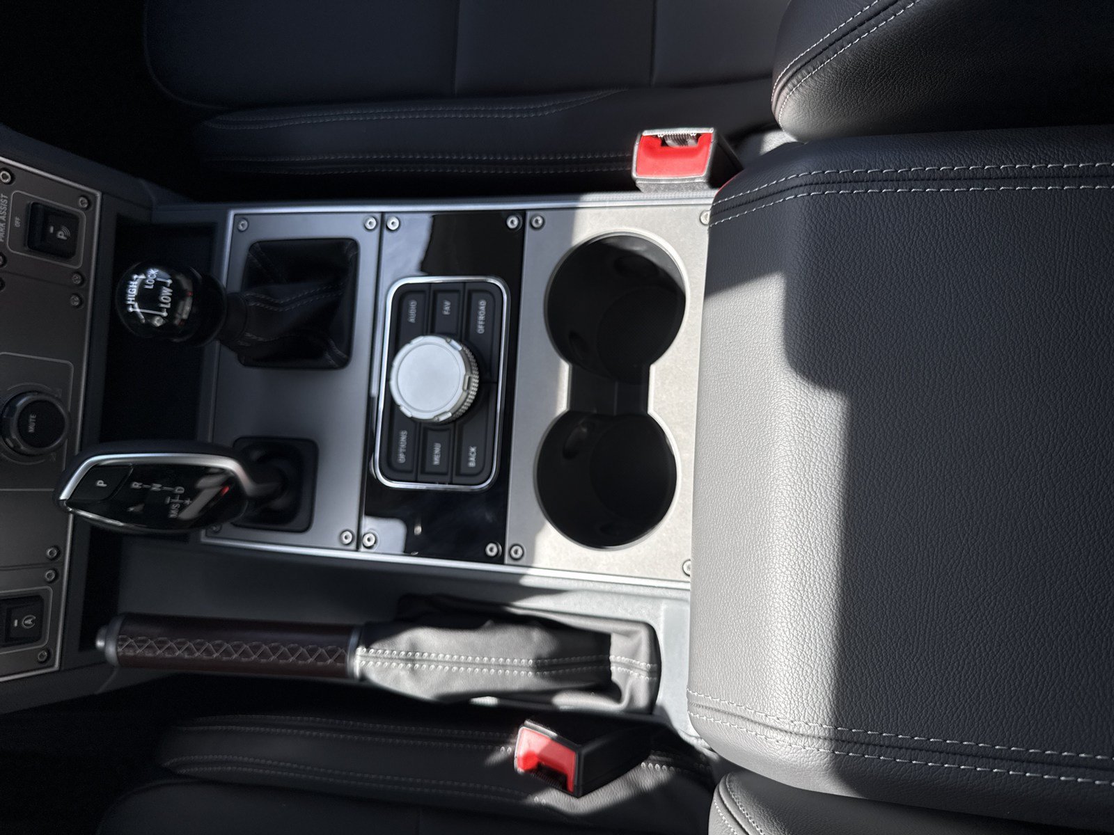 New 2026 INEOS Grenadier Station Wagon AWD/4WD image 24