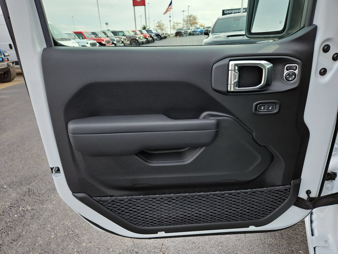 New 2026 Jeep Gladiator Sport AWD/4WD image 18
