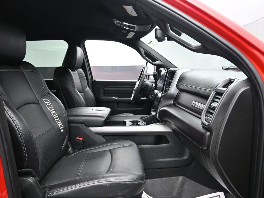 Used 2024 RAM 2500 Rebel image 32