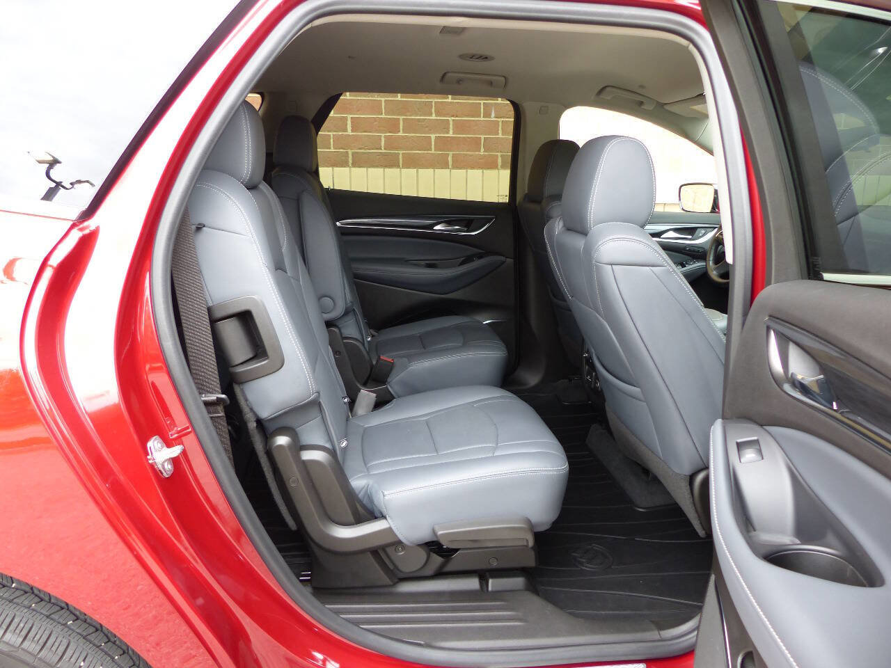 Used 2021 Buick Enclave Premium w/ Surround and Sites Package FWD image 31