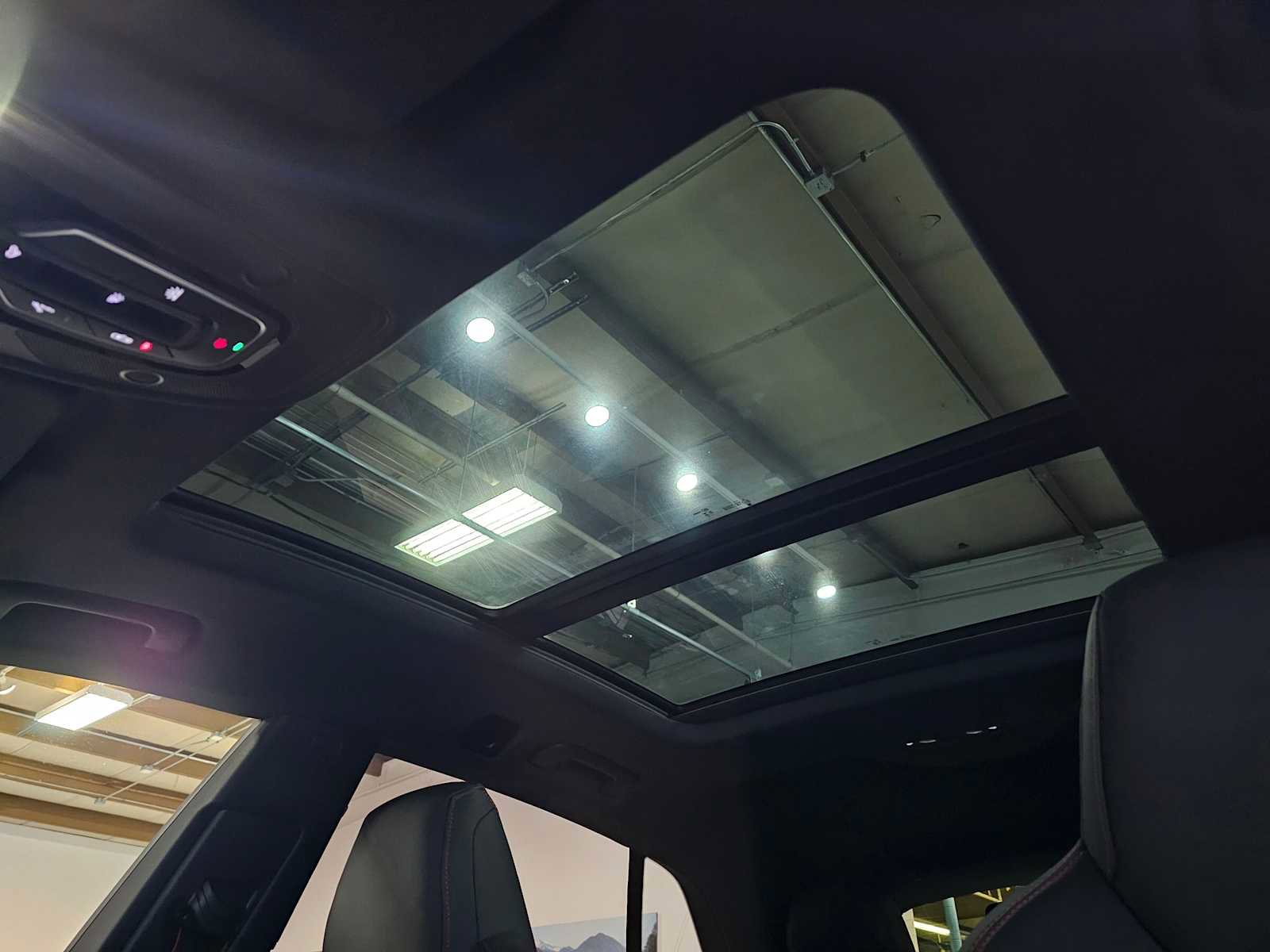 New 2026 Audi RS Q8 performance image 24