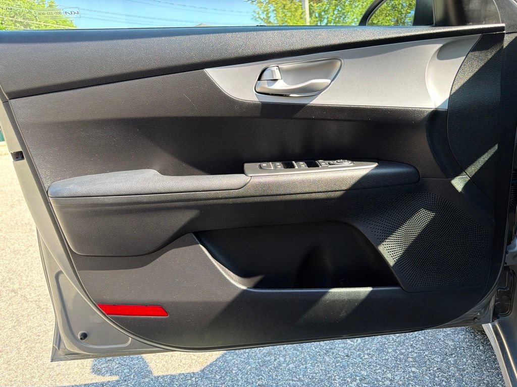 Certified 2023 Kia Forte LXS FWD image 13
