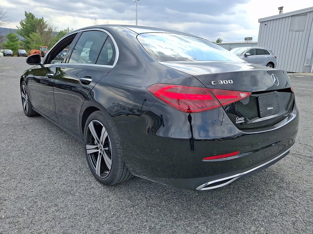 Used 2025 Mercedes-Benz C 300 4MATIC Sedan image 8