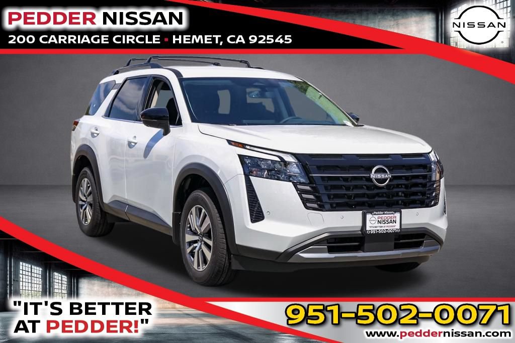 New 2026 Nissan Pathfinder SL FWD image 1