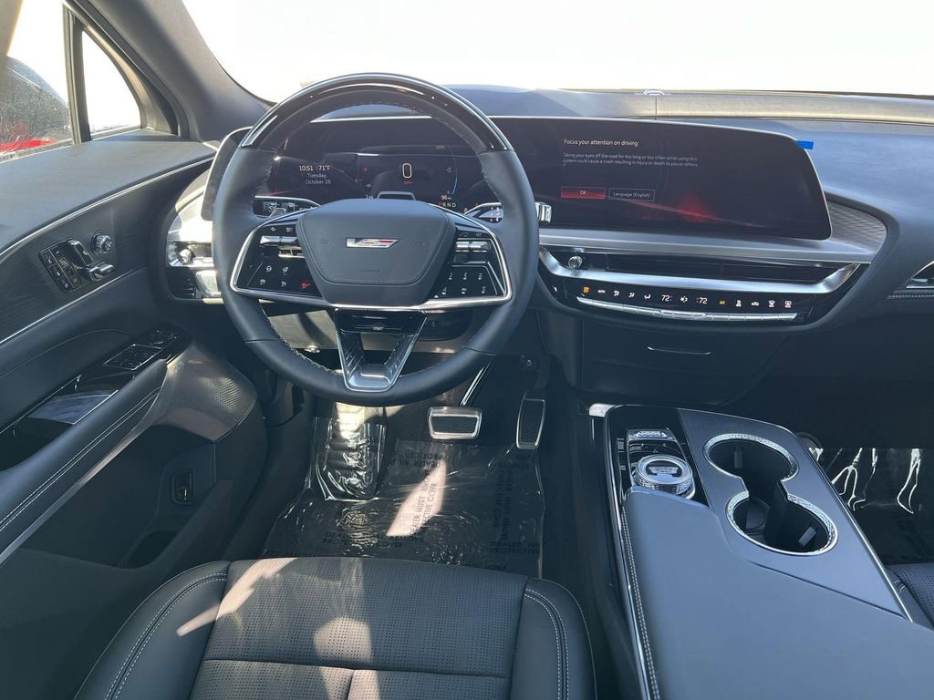 New 2026 Cadillac Lyriq V image 11