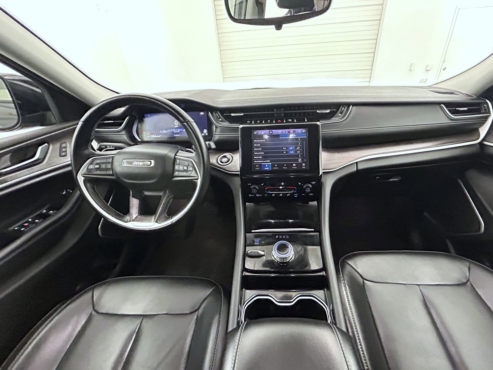 Certified 2022 Jeep Grand Cherokee L Limited image 13