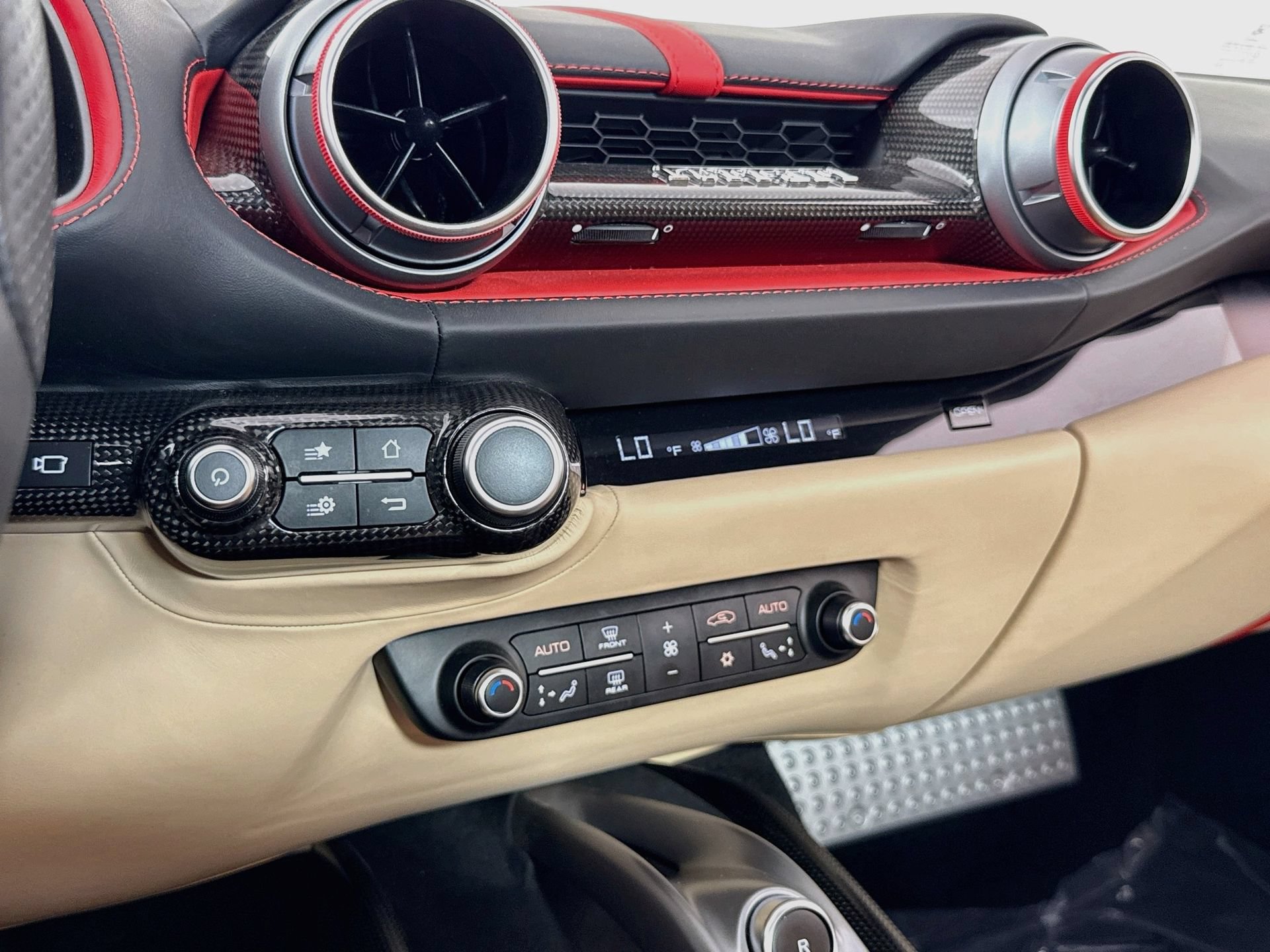 Certified 2022 Ferrari 812 GTS RWD image 12