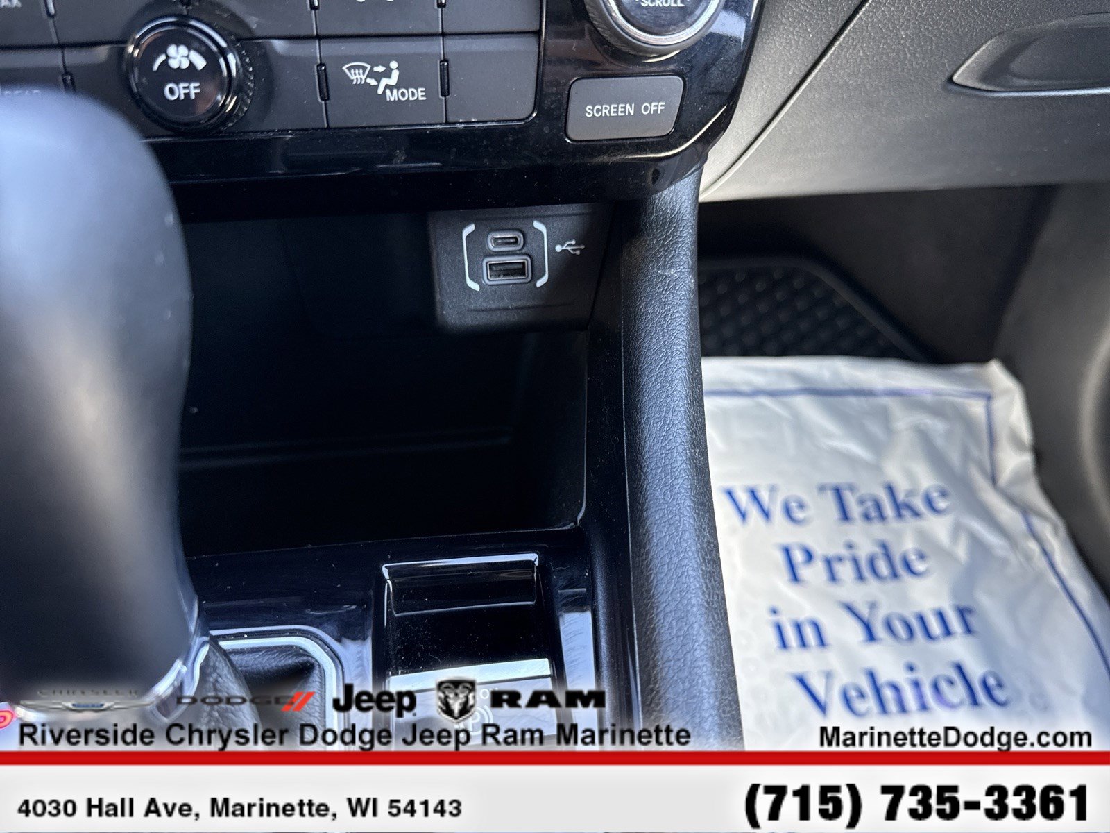Used 2023 Jeep Compass Latitude AWD/4WD image 18
