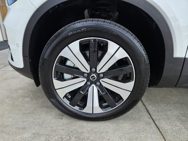 Used 2023 Volvo C40 P8 Recharge Plus AWD/4WD image 9