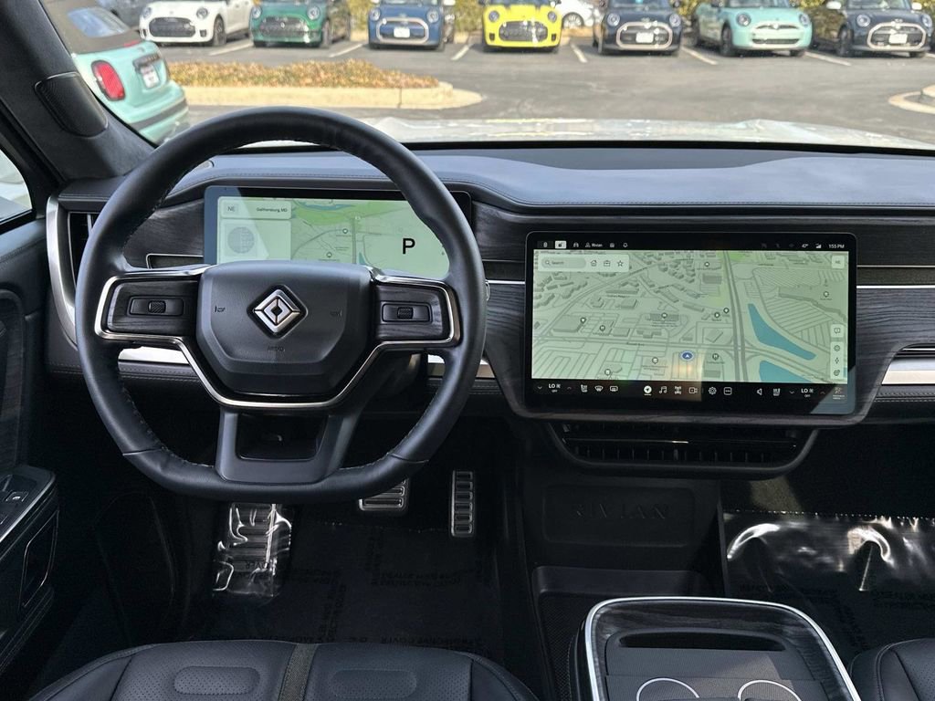 Used 2023 Rivian R1S Launch Edition image 11