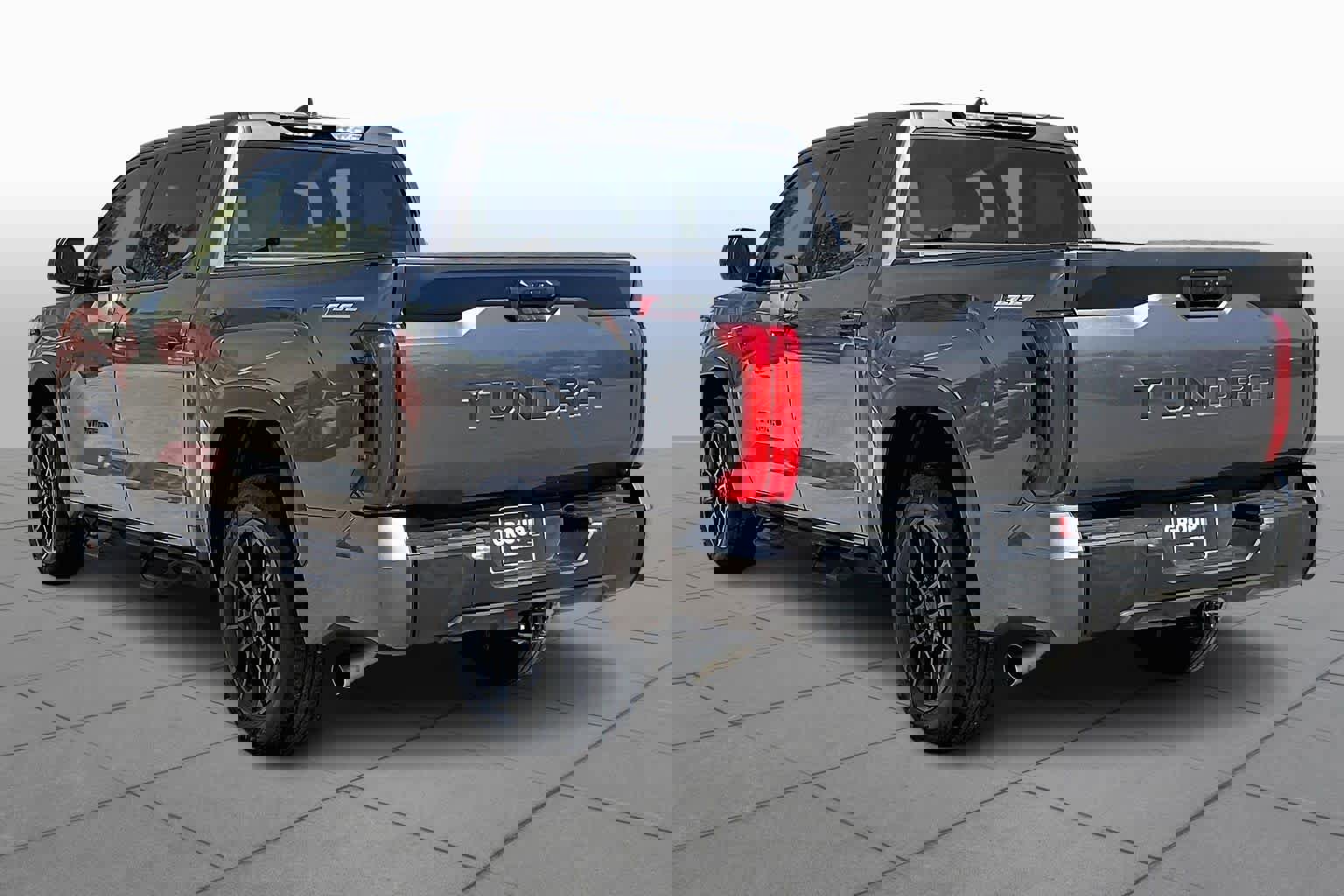 Used 2022 Toyota Tundra SR5 image 11