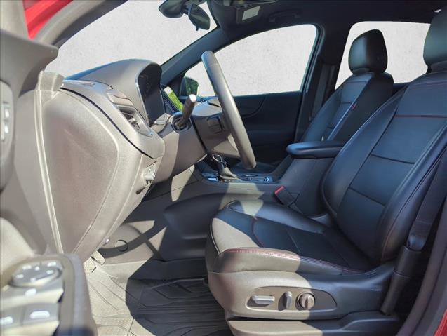 Used 2023 Chevrolet Equinox RS w/ RS Leather Package FWD image 17
