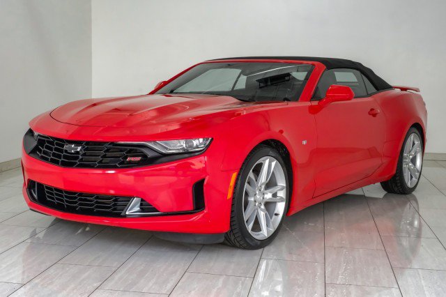 Used 2019 Chevrolet Camaro LT w/ RS Package RWD image 5
