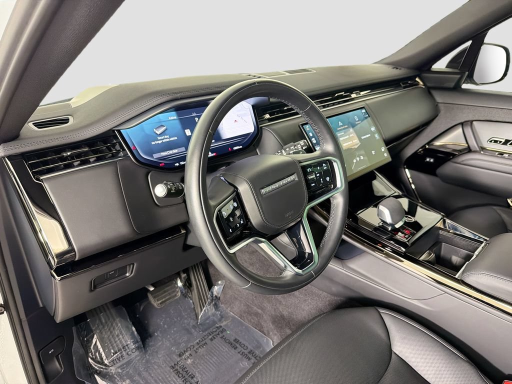 Certified 2025 Land Rover Range Rover Sport SE AWD/4WD image 9