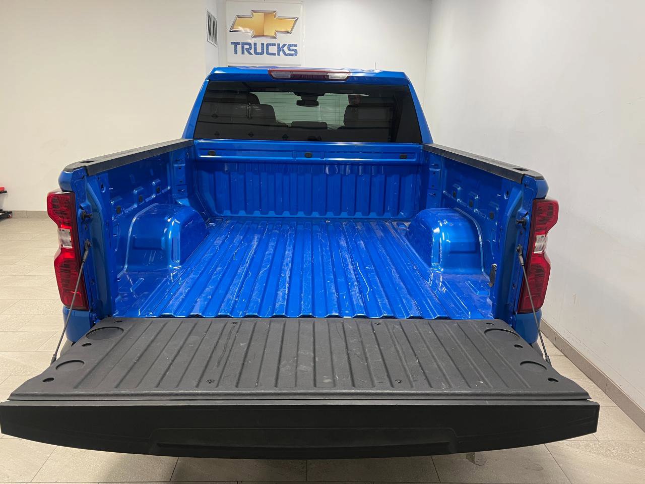 Used 2025 Chevrolet Silverado 1500 LT image 17