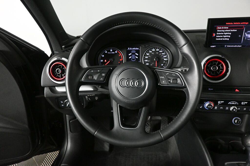 Used 2018 Audi A3 2.0T Premium w/ Convenience Package FWD image 2