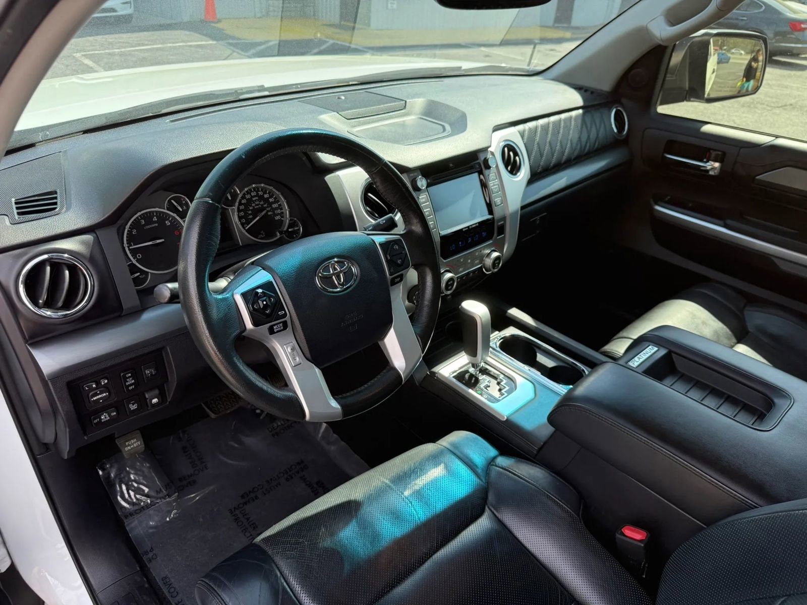 Used 2017 Toyota Tundra Platinum image 11