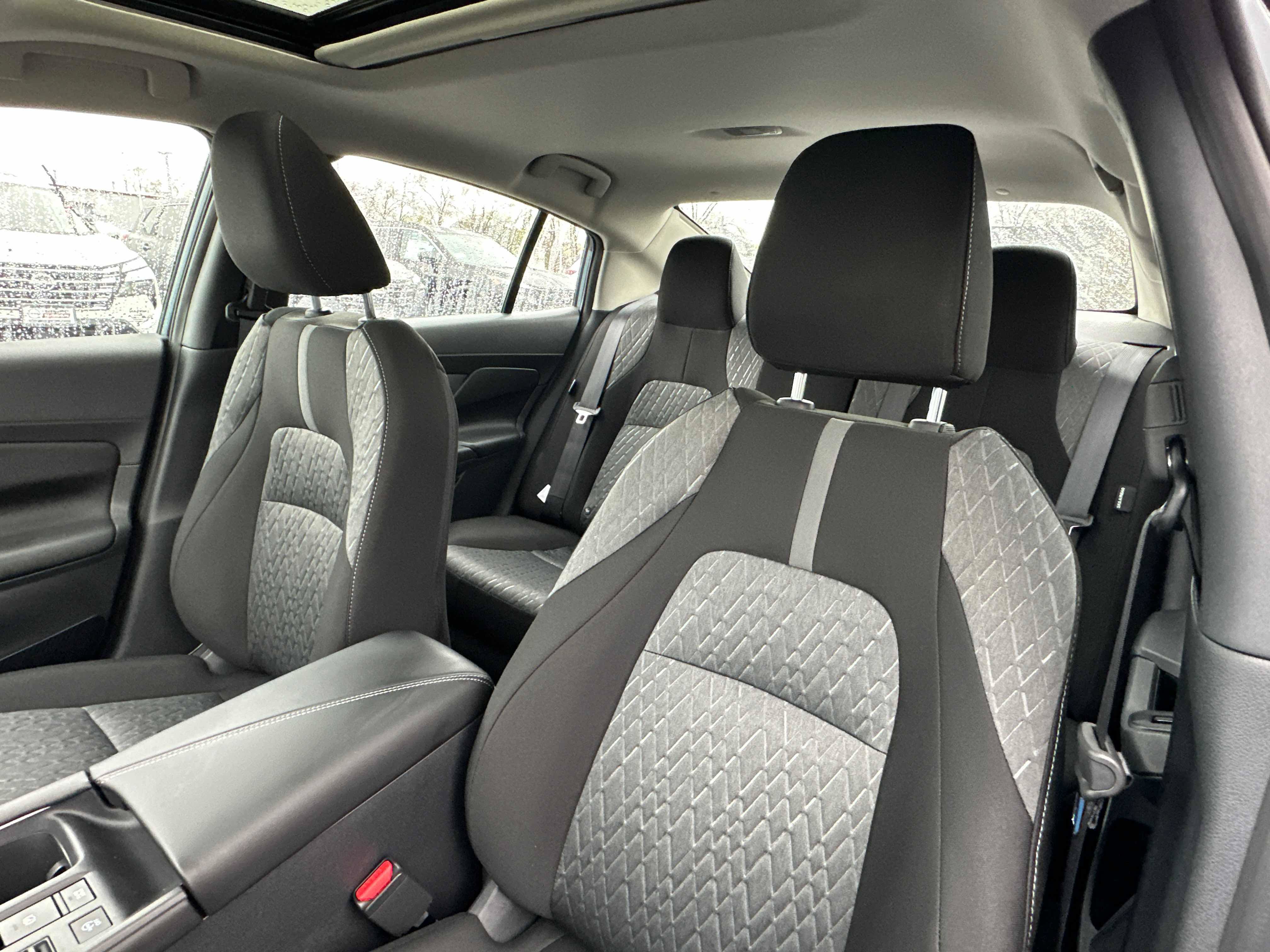 New 2026 Nissan Sentra SV w/ SV Convenience Package FWD image 21