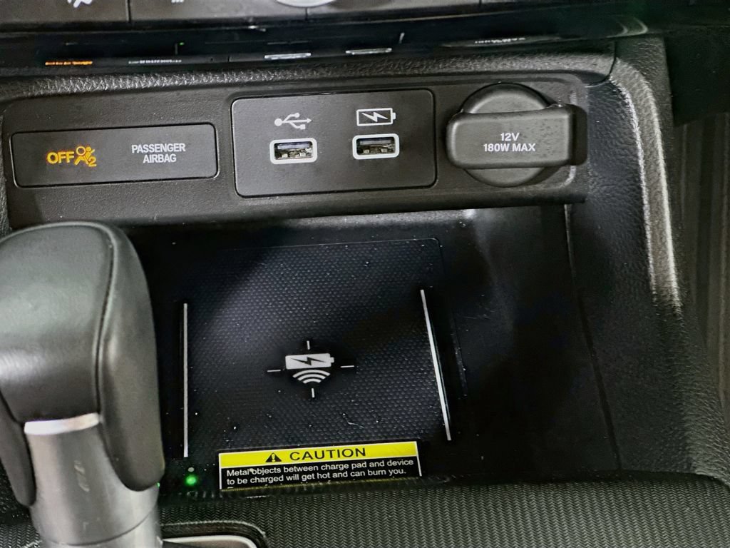 Used 2024 Honda Civic Touring image 31