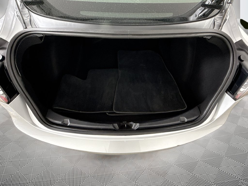 Used 2018 Tesla Model 3 Long Range AWD/4WD image 30