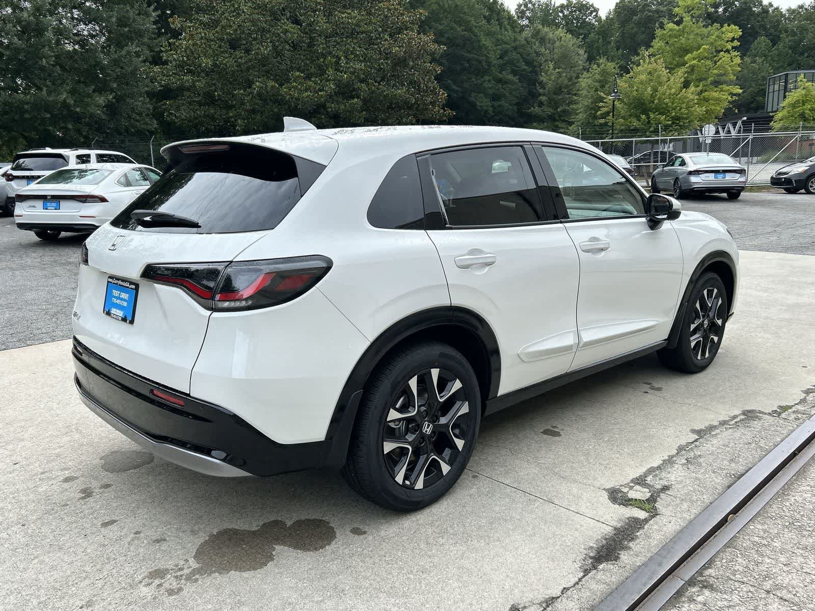 New 2027 Honda HR-V EX-L image 4